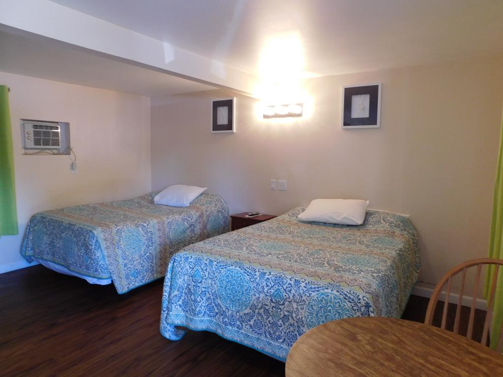 Emerald Isle Inn - ハンプトン エクステリア 写真