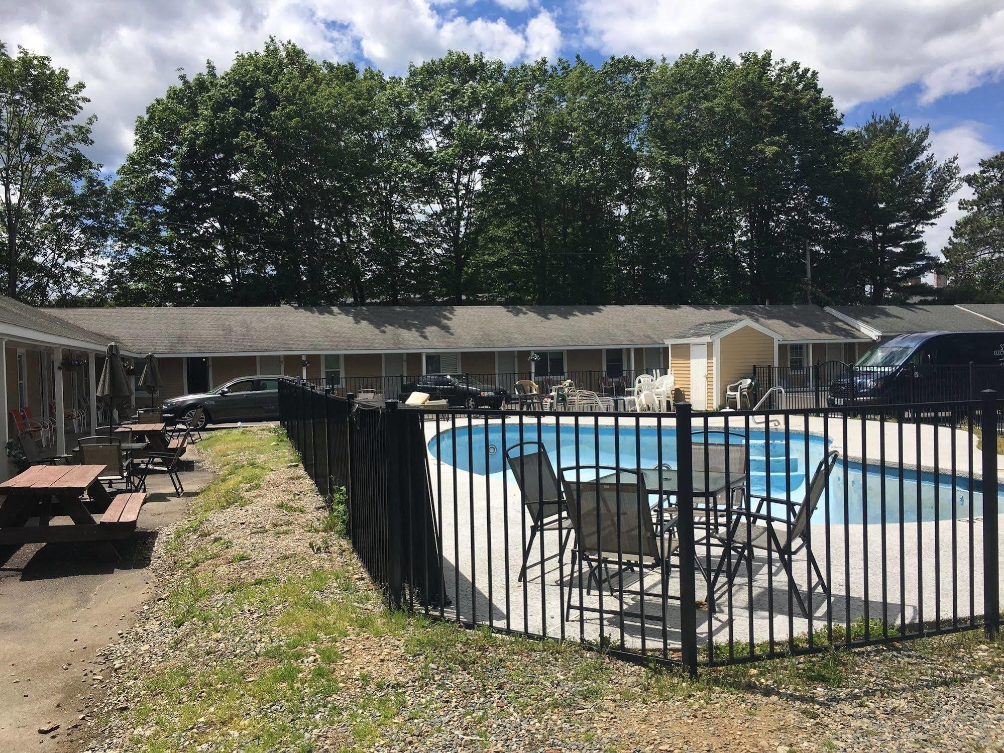 Emerald Isle Inn - ハンプトン エクステリア 写真